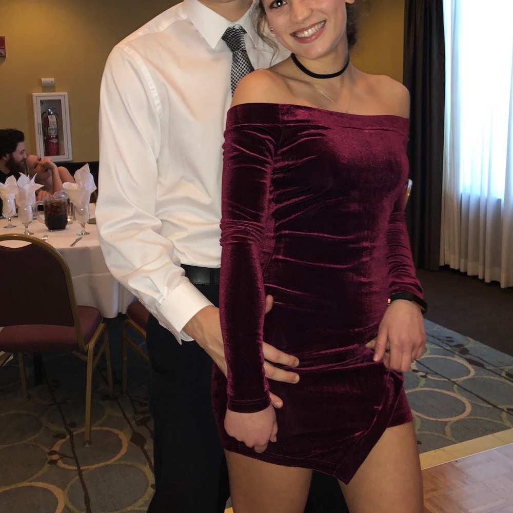 Cotton Candy Crushed Velvet Off The Shoulder Mini Dress-S - Picture 2 of 6